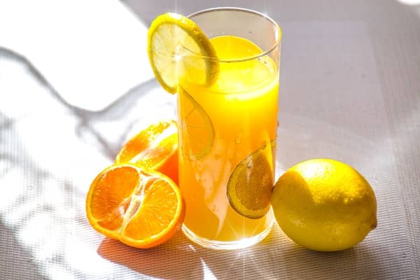 A glass of lemonade